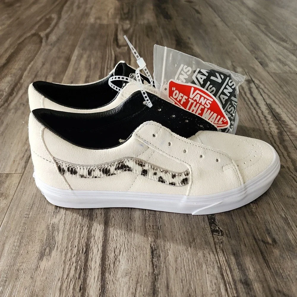 Vans Soft Suede Marshmallow/Dalmation SK8-Low Skate Shoe Women's 6.5 Men's 5